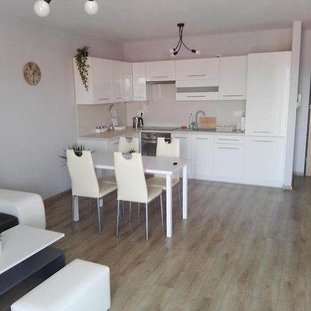 Appartamento Apartament Marzenie 9 - Opole Esterno foto