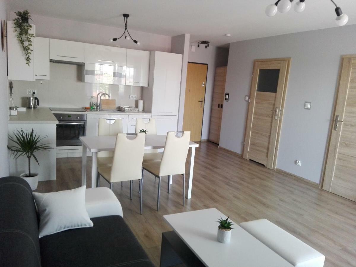 Appartamento Apartament Marzenie 9 - Opole Esterno foto